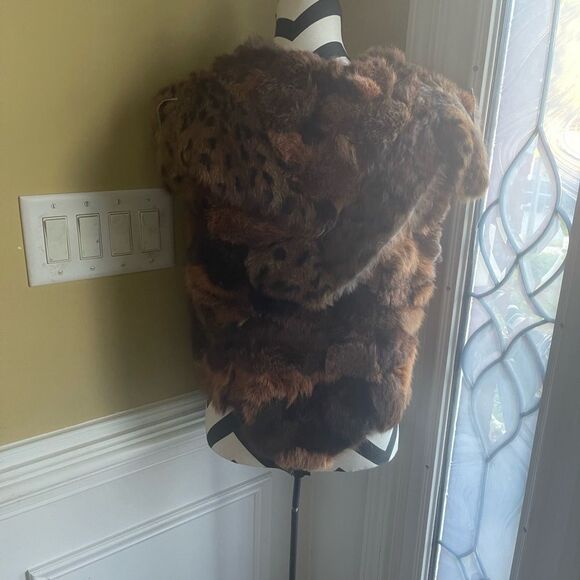 PATCHWORK RABBIT FUR VEST shades of Brown & Leopard print MADE IN HONG KONG SZM - Picture 4 of 16